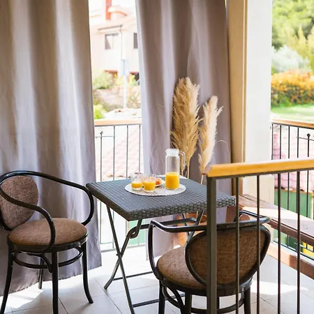 Lungomare Apartman