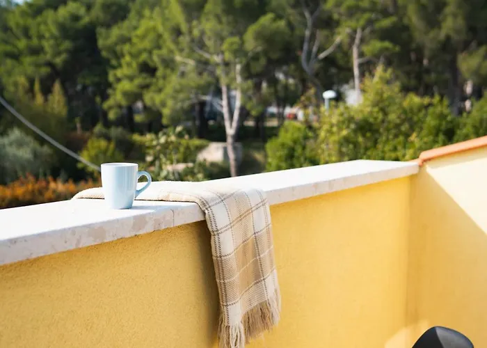 Lungomare * פולה